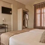 Otel Naxian Collection - Small Luxury Of The World