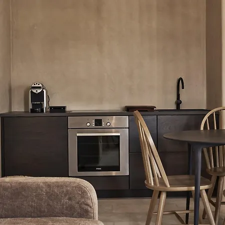 Naxian Collection - Small Luxury Of The World Stelida (Naxos)