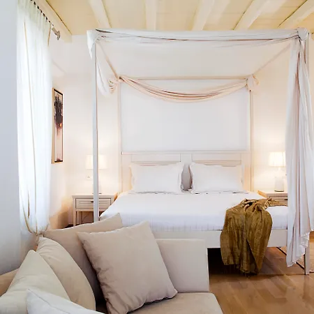 Naxian Collection - Small Luxury Of The World 4*