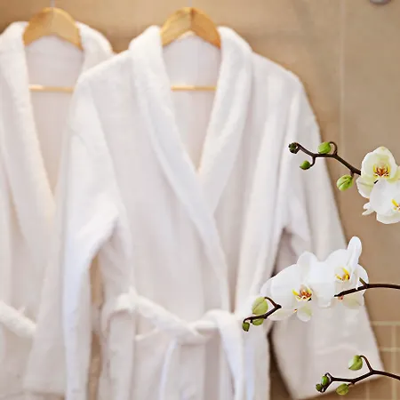 Naxian Collection - Small Luxury Of The World Stelida (Naxos)