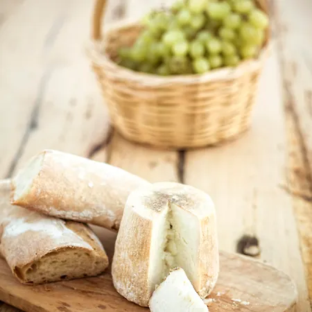 Naxian Collection - Small Luxury Of The World Stelida (Naxos)