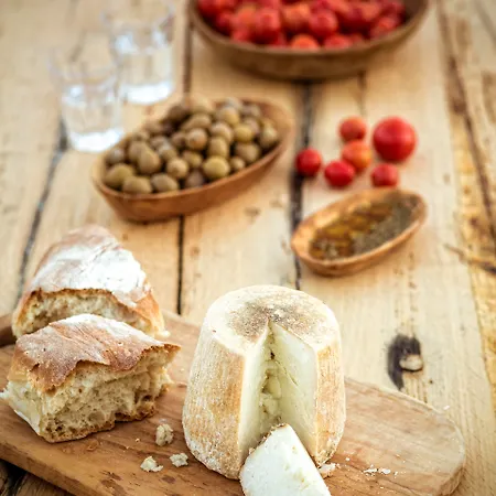 Naxian Collection - Small Luxury Of The World Hotell 4*