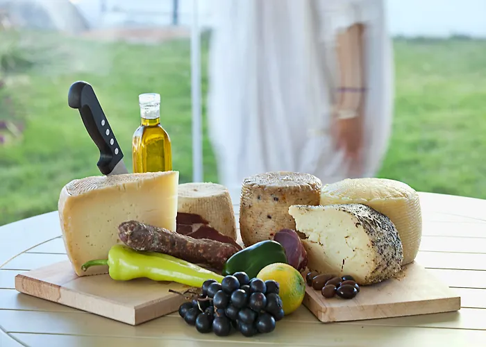 Naxian Collection - Small Luxury Of The World Otel 4*