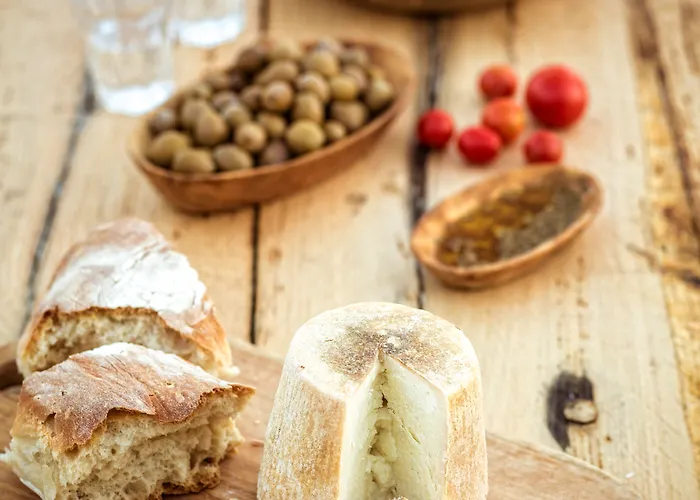 Naxian Collection - Small Luxury Of The World Otel 4*