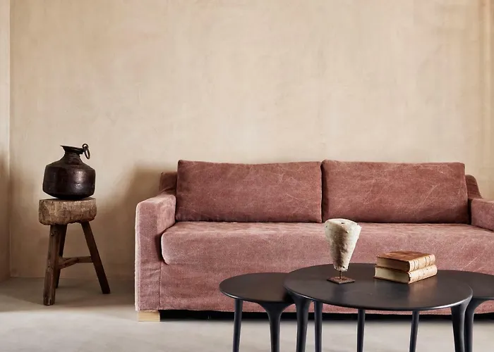 Naxian Collection - Small Luxury Of The World Stelida (Naxos)