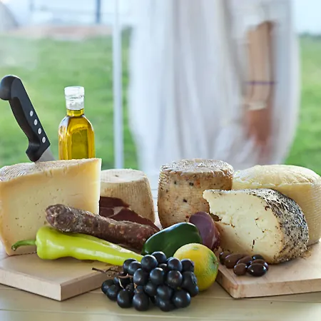 Naxian Collection - Small Luxury Of The World Otel 4*