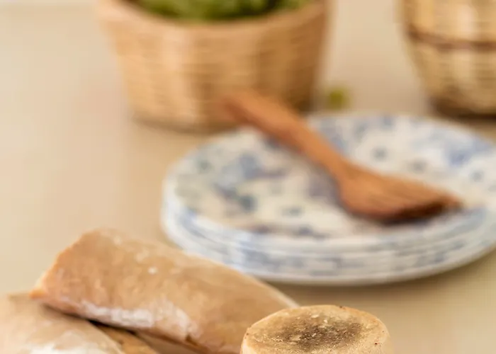 Naxian Collection - Small Luxury Of The World