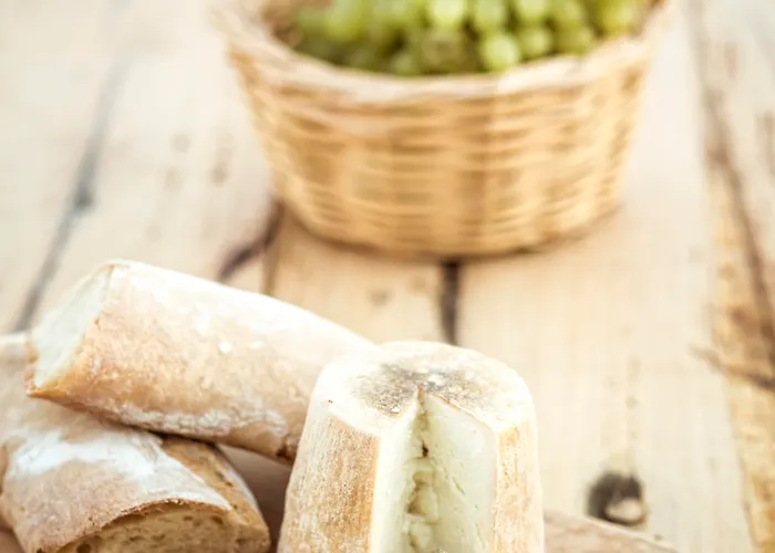 Naxian Collection - Small Luxury Of The World Stelida (Naxos)